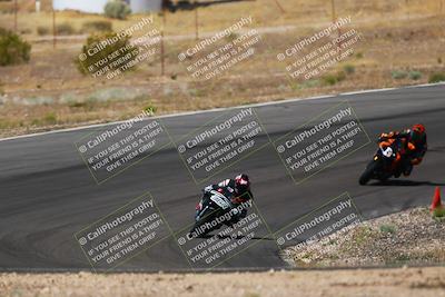 media/Apr-19-2025-AHRMA (Sat) [[3d98ca3309]]/Practice/Group 4/Turn 6/